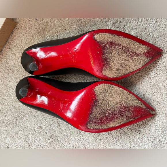 Pre-Owned Christian Louboutin Black Leather Pumps US7 - Picture 10 of 10